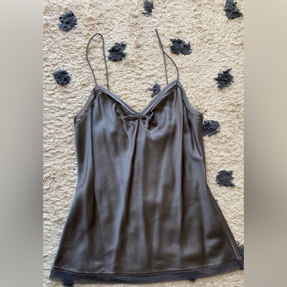 Slip satin top with mesh bottom trim !